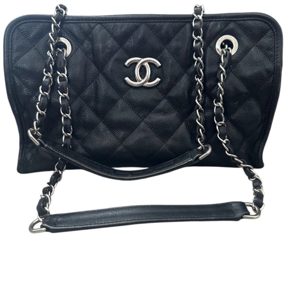CHANEL Black Quilted Chain Shoulder Bag - Picture 2 of 14